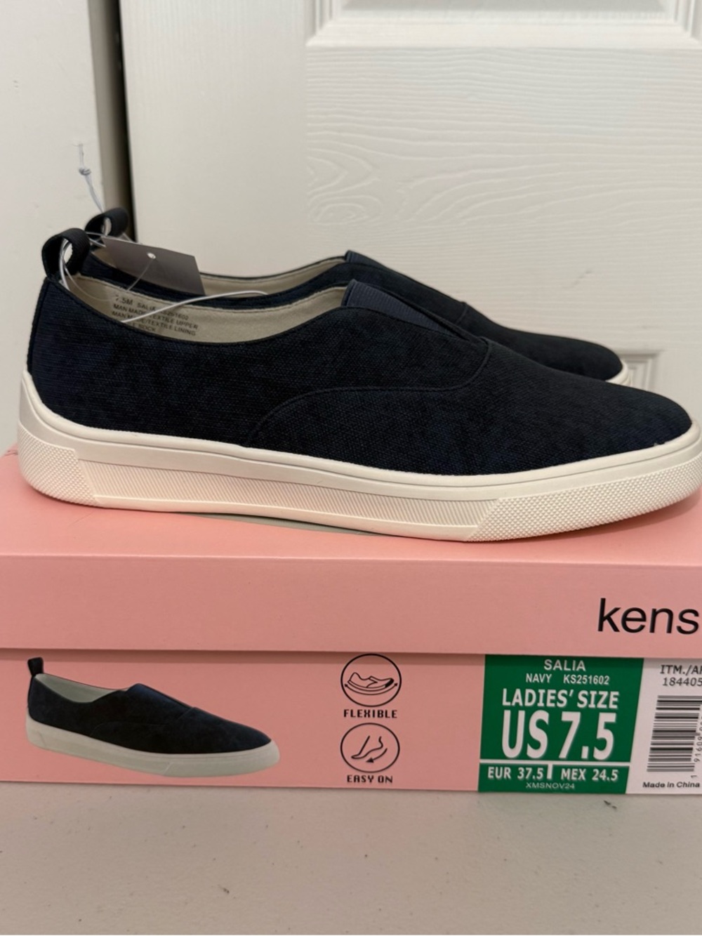 Kensie Salia Navy Ladies Size Canvas Slip-on Shoe Size 7.5